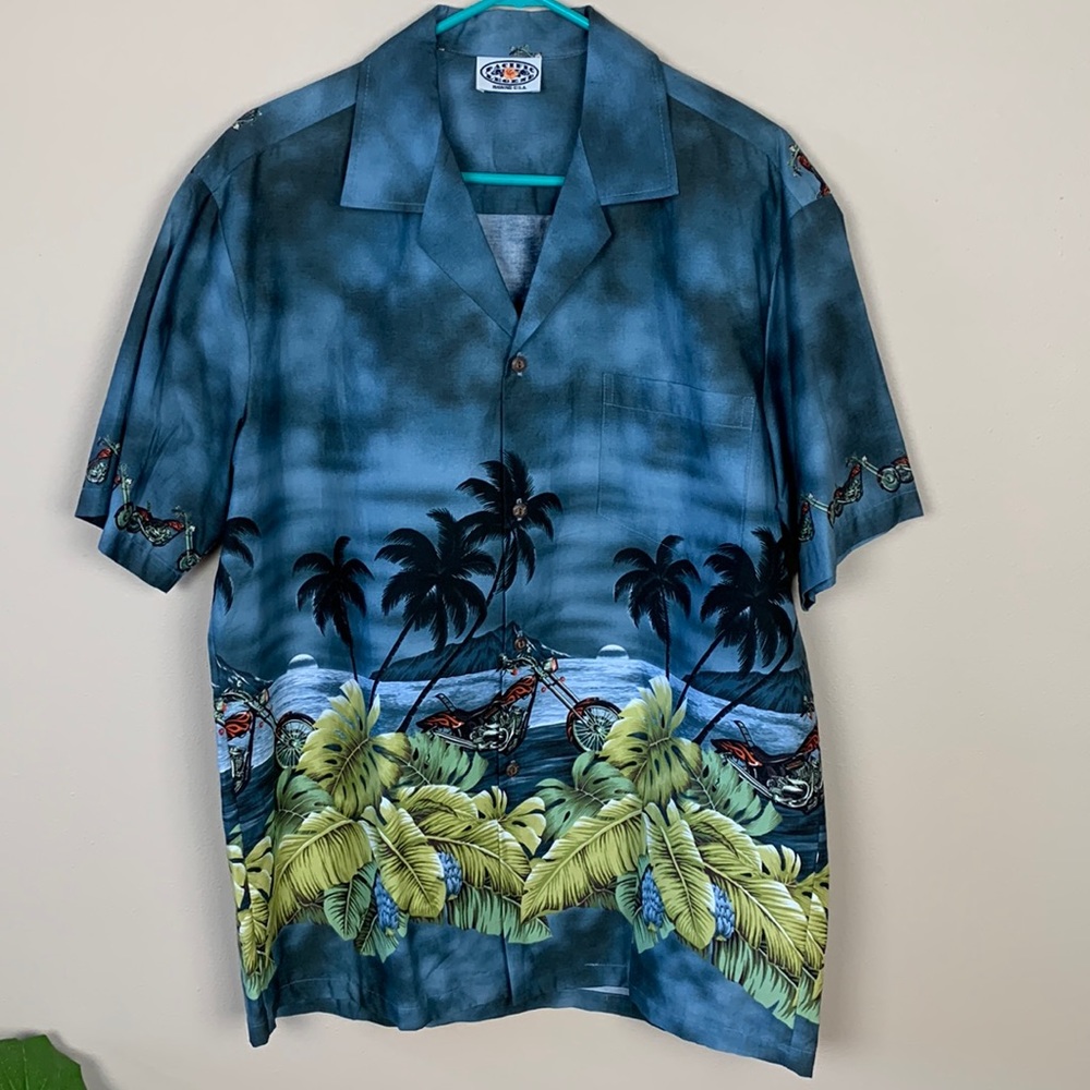 NWOT Pacific Legend Men’s Hawaiian Shirt size Large